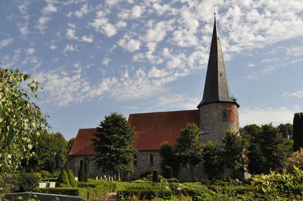 Ansicht der Vicelin-Kirche in pronstorf